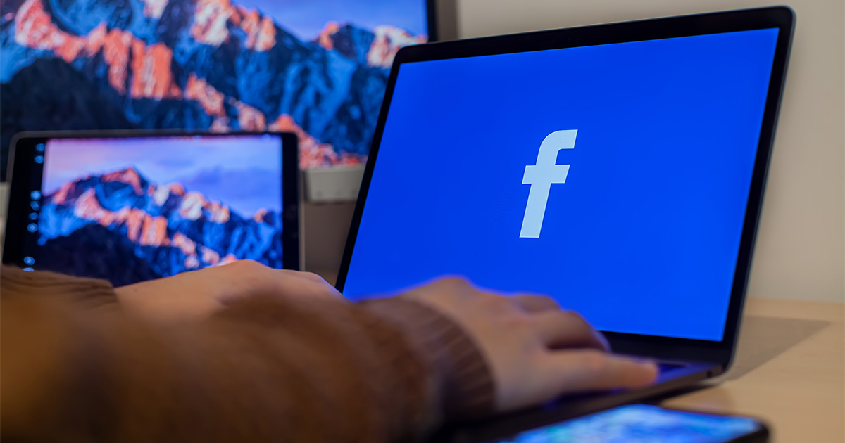 Which Facebook users can apply to get share of social media site's P40